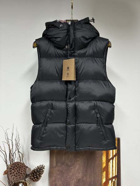 2025年11月17日秋冬新作Burberryダウンジャケッ...