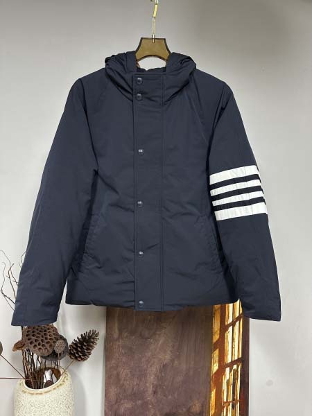 2025年11月17日秋冬新作Thom Browneダウンジ...