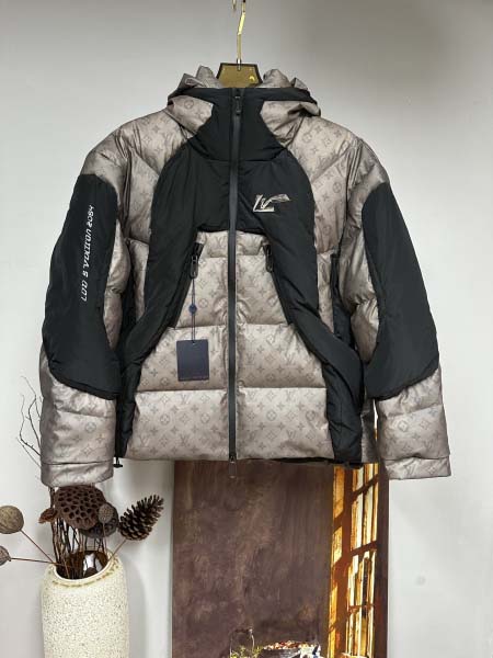 2025年11月17日秋冬新作Louis vuittonダウ...