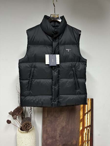 2025年11月17日秋冬新作Pradaダウンベスト高品質人...