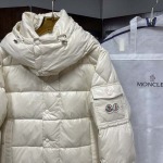 2025年11月17日秋冬新作Monclerダウンジャケット高品質人気商品/QIU工場