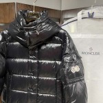 2025年11月17日秋冬新作Monclerダウンジャケット高品質人気商品/QIU工場