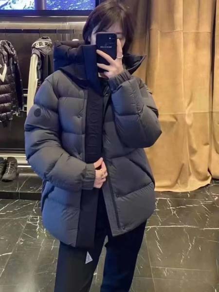 2025年11月17日秋冬新作Monclerダウンジャケット...