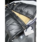 2025年11月17日秋冬新作Monclerダウンジャケット高品質人気商品/QIU工場