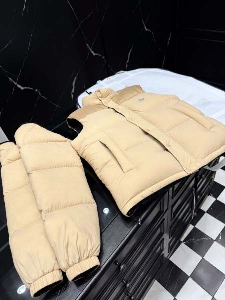 2025年11月17日秋冬新作Monclerダウンジャケット...