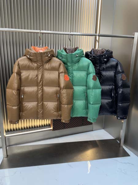 2025年11月17日秋冬新作Monclerダウンジャケット...