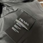 2025年11月17日秋冬新作PRADAダウンジャケット高品質人気商品/QIU工場
