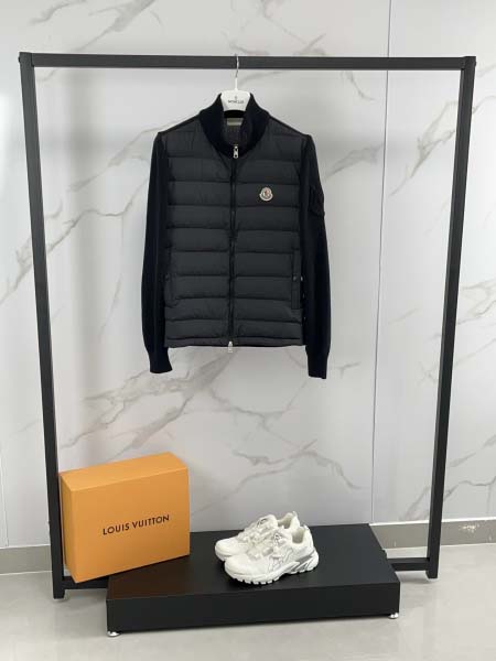 2025年11月17日秋冬新作Monclerダウンジャケット...