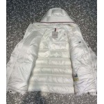 2025年11月17日秋冬新作Monclerダウンジャケット高品質人気商品/QIU工場