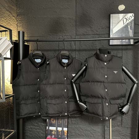 2025年11月18日入荷秋冬新作Pradaファッション/誕...