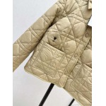 2025年11月18日入荷秋冬新作Dior ファッション/誕生日プレゼント/贈り物 can工場