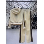 2025年11月18日入荷秋冬新作Fendi 上下ファッション/誕生日プレゼント/贈り物 can工場