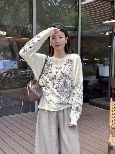 2025年11月18日入荷秋冬新作diorファッション/誕生...