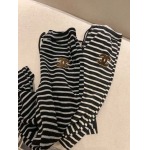 2025年11月18日入荷秋冬新作CHANEL セーター+ズボンファッション/誕生日プレゼント/贈り物 can工場