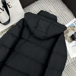 2025年11月18日入荷秋冬新作Loeweダウンジャケットファッション/誕生日プレゼント/贈り物 can工場