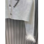 2025年11月18日入荷秋冬新作miumiu ファッション/誕生日プレゼント/贈り物 can工場