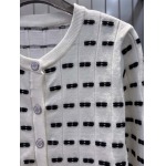 2025年11月18日入荷秋冬新作Chanel ニット/セーターファッション/誕生日プレゼント/贈り物 can工場