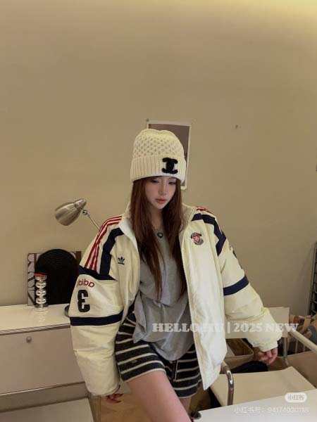 2025年11月18日入荷秋冬新作Adidas ダウンジャケ...