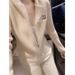 2025年11月18日入荷秋冬新作miumiu ニットファッション/誕生日プレゼント/贈り物 can工場