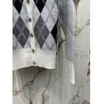 2025年11月18日入荷秋冬新作MIUMIU ニット/セーターファッション/誕生日プレゼント/贈り物 can工場