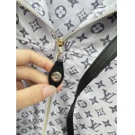 2025年11月20日入荷秋冬新作ルイヴィトンファッション/誕生日プレゼント/贈り物 can工場