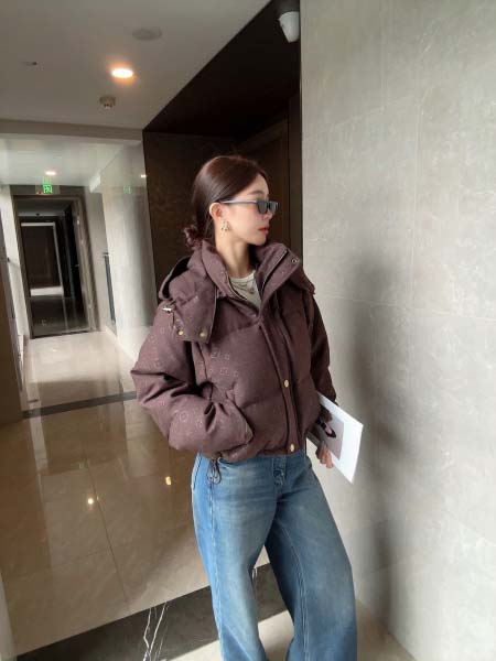 2025年11月20日入荷秋冬新作ルイヴィトンジャケットファ...