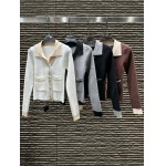 2025年11月20日入荷秋冬新作シャネル ニット/セーター ファッション/誕生日プレゼント/贈り物 can工場