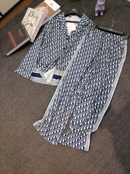 2025年11月21日入荷秋冬新作Diorファッション/誕生...