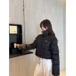 2025年11月22日入荷秋冬新作Pradaダウンジャケットファッション/誕生日プレゼント/贈り物 can工場