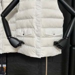 2025年11月22日入荷秋冬新作MONCLERダウンジャケットファッション/誕生日プレゼント/贈り物 can工場