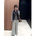 2025年11月22日入荷秋冬新作MONCLERダウンジャケットファッション/誕生日プレゼント/贈り物 can工場