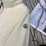 2025年11月22日入荷秋冬新作Monclerダウンジャケットファッション/誕生日プレゼント/贈り物 can工場