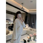 2025年11月22日入荷秋冬新作Monclerダウンジャケットファッション/誕生日プレゼント/贈り物 can工場