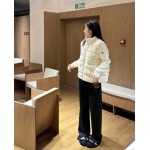 2025年11月22日入荷秋冬新作Monclerダウンジャケットファッション/誕生日プレゼント/贈り物 can工場