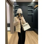 2025年11月22日入荷秋冬新作Monclerダウンジャケットファッション/誕生日プレゼント/贈り物 can工場