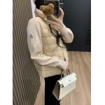 2025年11月22日入荷秋冬新作Monclerダウンジャケットファッション/誕生日プレゼント/贈り物 can工場