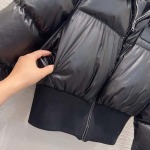 2025年11月22日入荷秋冬新作FENDIダウンジャケットファッション/誕生日プレゼント/贈り物 can工場