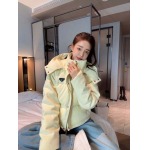 2025年11月23日入荷秋冬新作Pradaダウンジャケットファッション/誕生日プレゼント/贈り物 can工場