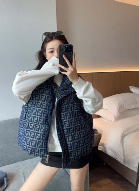 2025年11月23日入荷秋冬新作Fendiダウンジャケット...