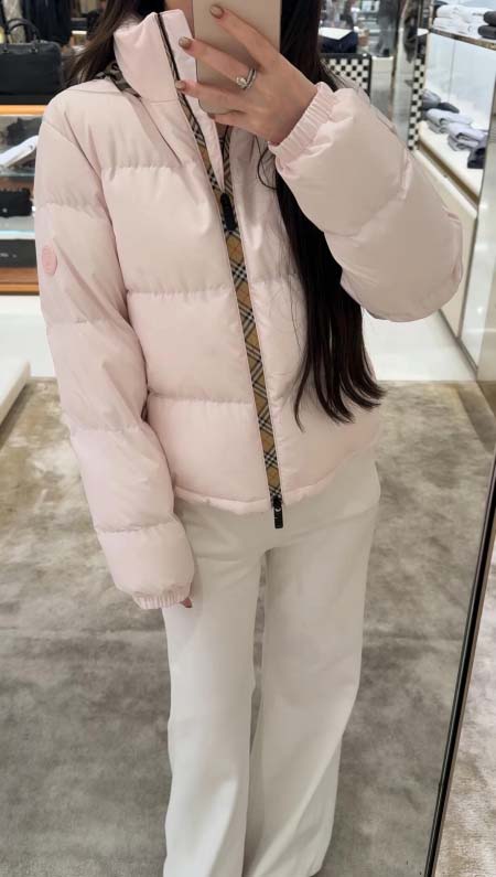 2025年11月23日入荷秋冬新作Burberryダウンジャ...