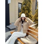 2025年11月23日入荷秋冬新作Pradaダウンジャケットファッション/誕生日プレゼント/贈り物 can工場