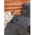 2025年11月24日入荷秋冬新作miumiuファッション/誕生日プレゼント/贈り物 can工場