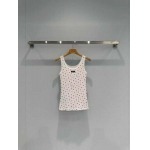 2025年11月24日入荷秋冬新作miumiu セット 3点 ファッション/誕生日プレゼント/贈り物 can工場