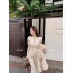 2025年11月24日入荷秋冬新作miumiuセットファッション/誕生日プレゼント/贈り物 can工場