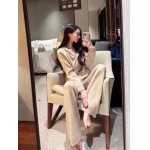 2025年11月24日入荷秋冬新作miumiu セットファッション/誕生日プレゼント/贈り物 can工場