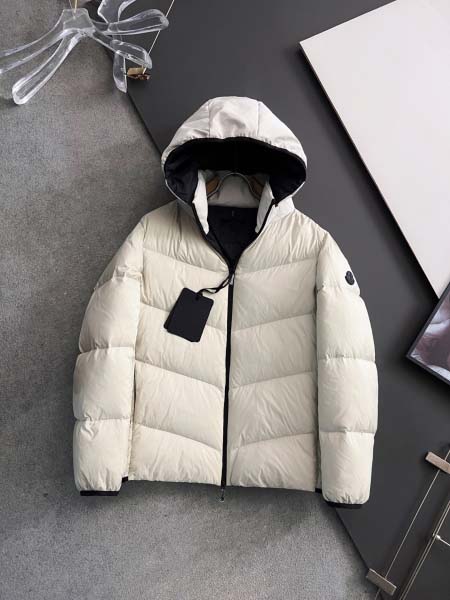 2025年11月24日入荷秋冬新作Monclerダウンジャケ...