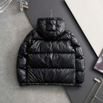 2025年11月25日入荷秋冬新作Pradaダウンジャケット高級なプレゼント/誕生日プレゼント/高品質/メンツ/記念品/ wenzhou工場