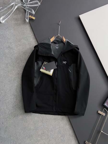 2025年11月25日入荷秋冬新作ARCTERYXジャケット...