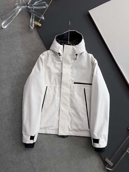 2025年11月25日入荷秋冬新作Zegnaダウンジャケット...