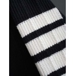 2025年11月25日入荷秋冬新作Thom Browneセーター高級なプレゼント/誕生日プレゼント/高品質/メンツ/記念品/ wenzhou工場